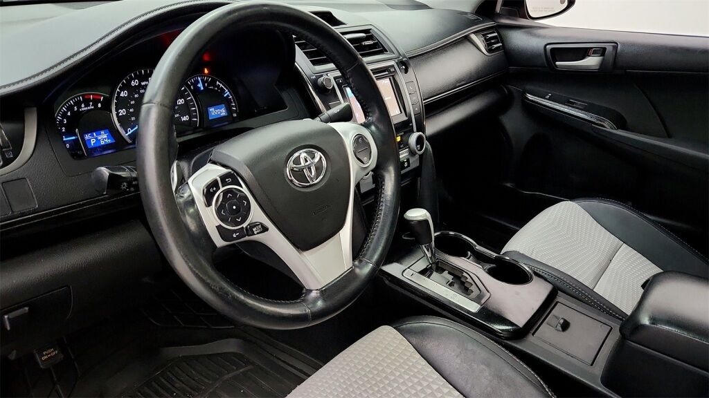 2014 Toyota Camry SE Laurel MD