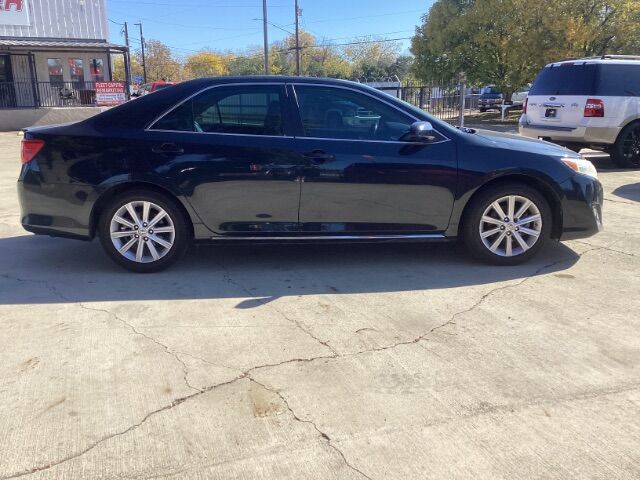 2014 Toyota Camry XLE San Antonio TX
