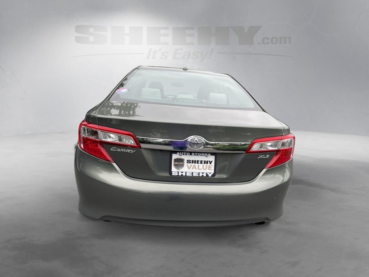 2014 Toyota Camry XLE Alexandria VA