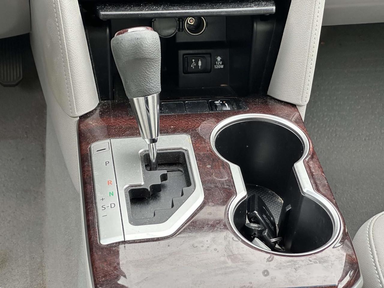 2014 Toyota Camry XLE Alexandria VA