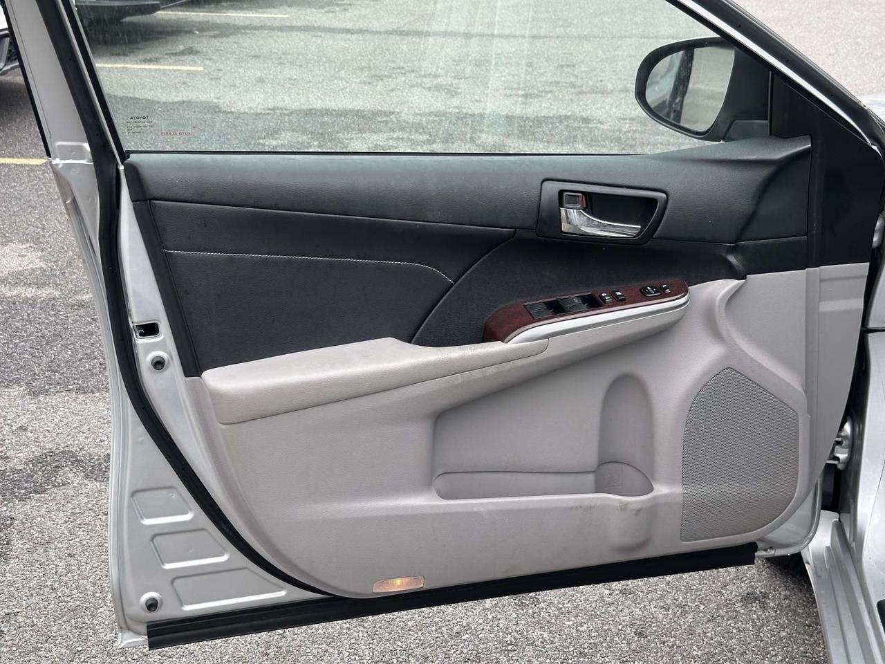 2014 Toyota Camry XLE Alexandria VA