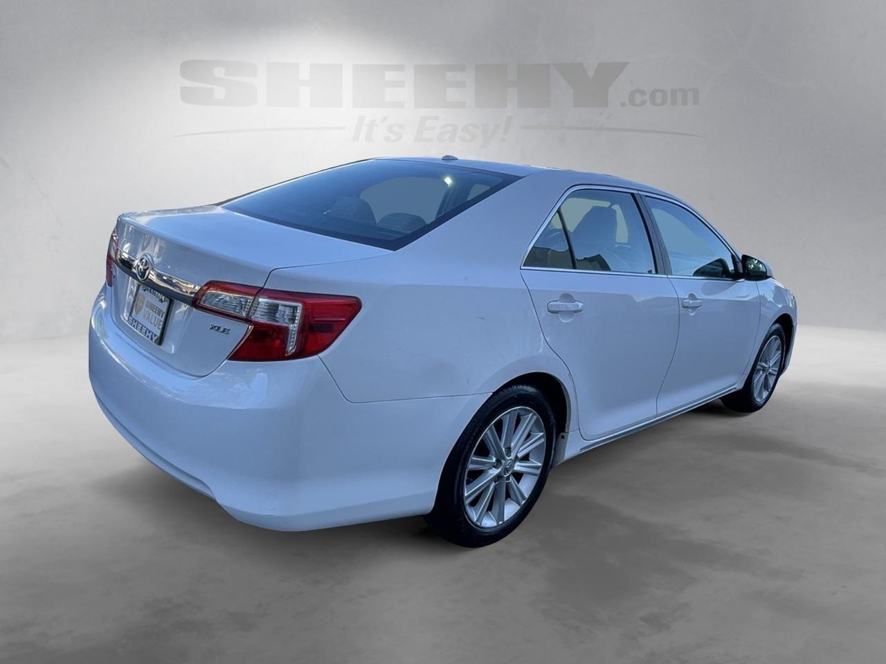 2014 Toyota Camry XLE Alexandria VA