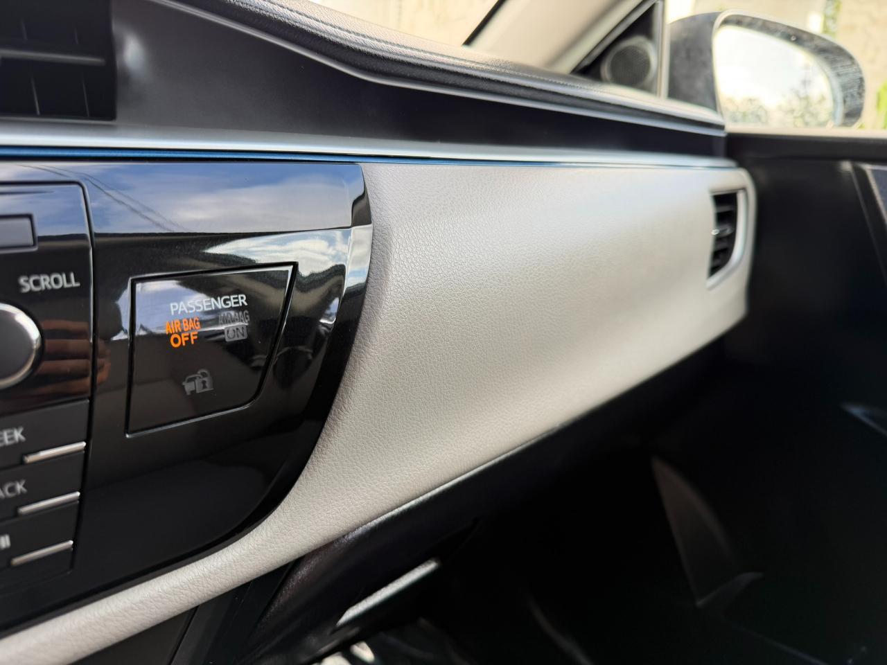 2014 Toyota Corolla 4dr Sdn CVT LE (Natl) Jacksonville FL