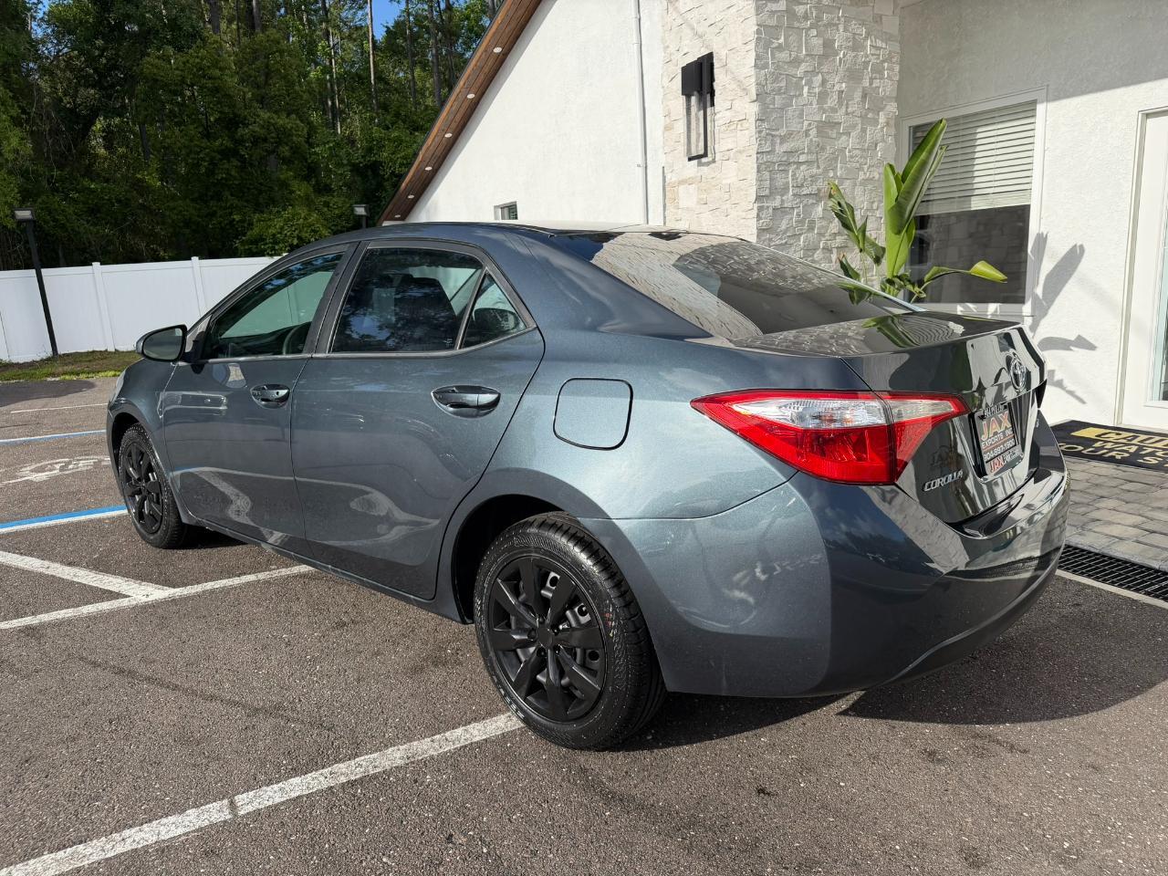 2014 Toyota Corolla 4dr Sdn CVT LE (Natl) Jacksonville FL