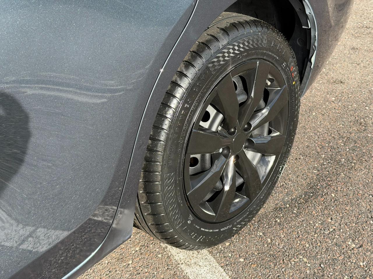 2014 Toyota Corolla 4dr Sdn CVT LE (Natl) Jacksonville FL