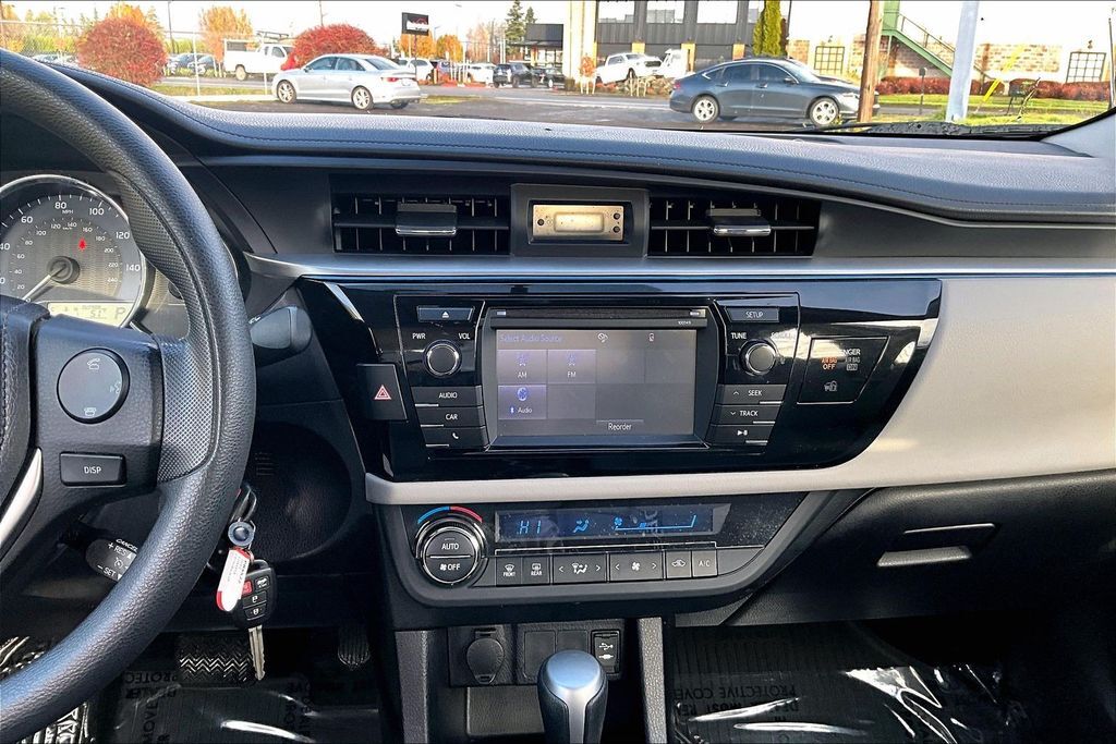 2014 Toyota Corolla LE OR