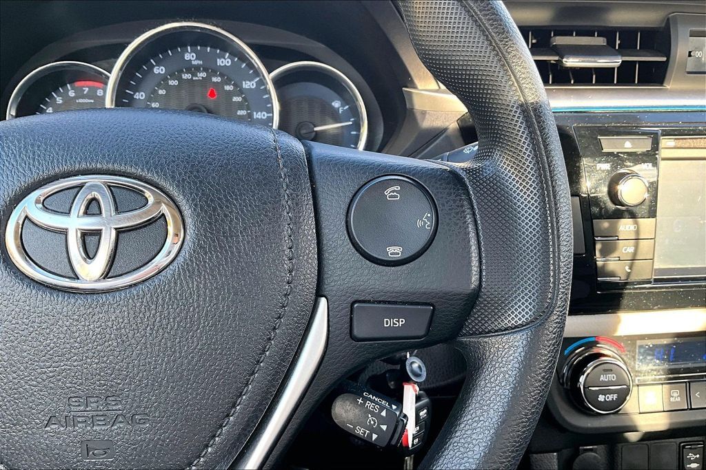 2014 Toyota Corolla LE OR