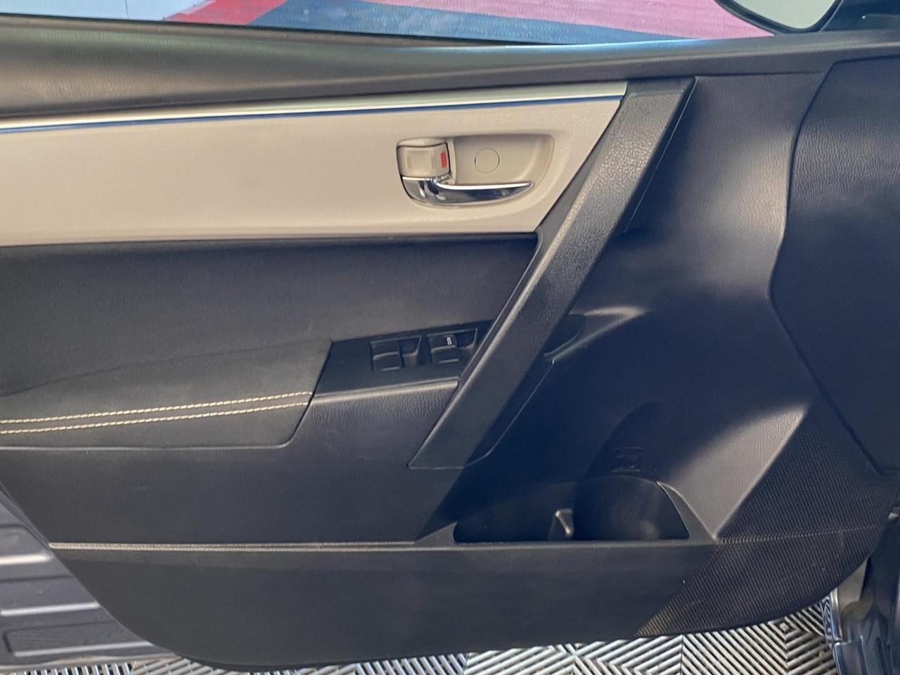 2014 Toyota Corolla LE Richmond Hill NY