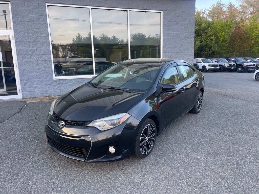 2014 Toyota Corolla S Plus Orange MA
