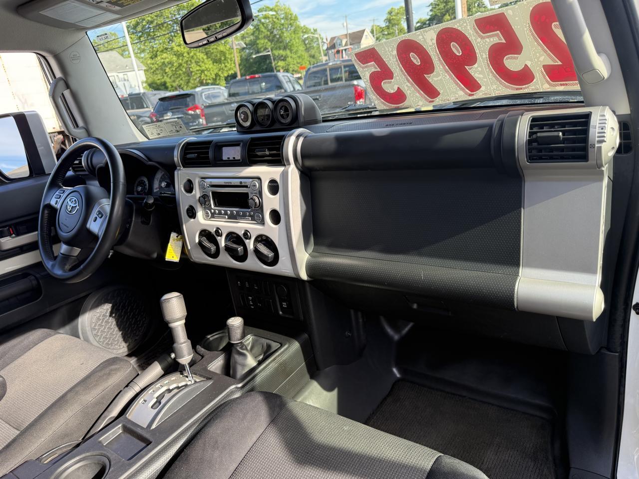 2014 Toyota FJ Cruiser Edison NJ