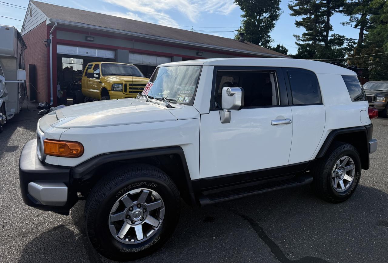 2014 Toyota FJ Cruiser Edison NJ