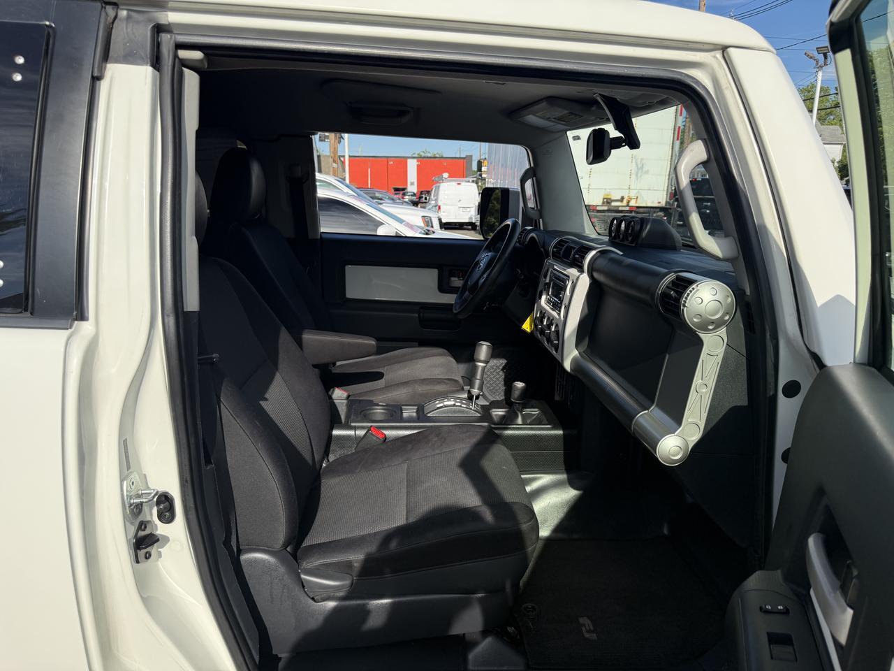 2014 Toyota FJ Cruiser Edison NJ