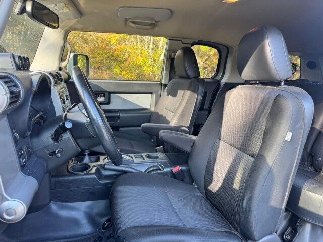2014 Toyota FJ Cruiser Whitehall PA