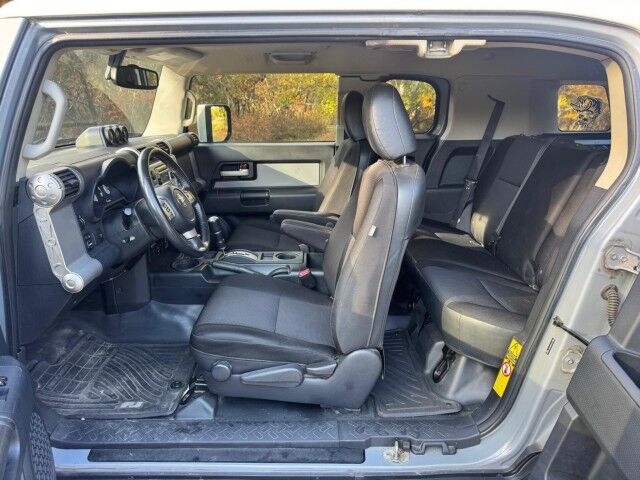 2014 Toyota FJ Cruiser Whitehall PA