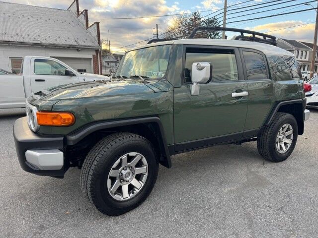 2014 Toyota FJ Cruiser  Whitehall PA