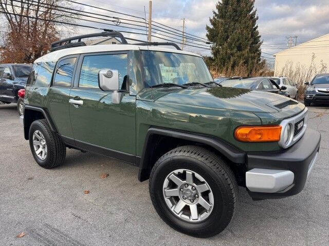 2014 Toyota FJ Cruiser Whitehall PA