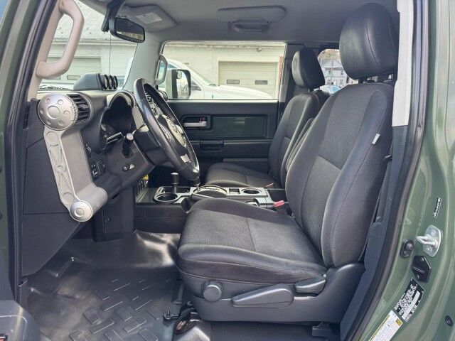 2014 Toyota FJ Cruiser  Whitehall PA