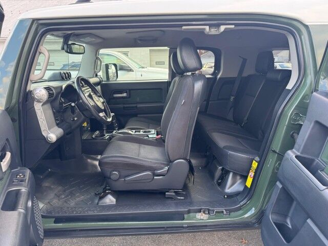 2014 Toyota FJ Cruiser  Whitehall PA