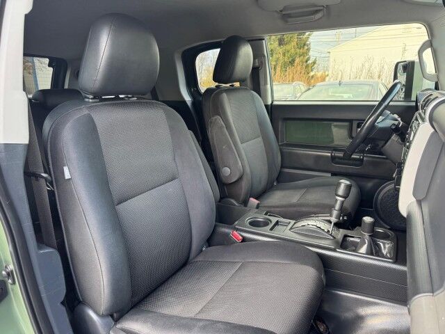 2014 Toyota FJ Cruiser  Whitehall PA