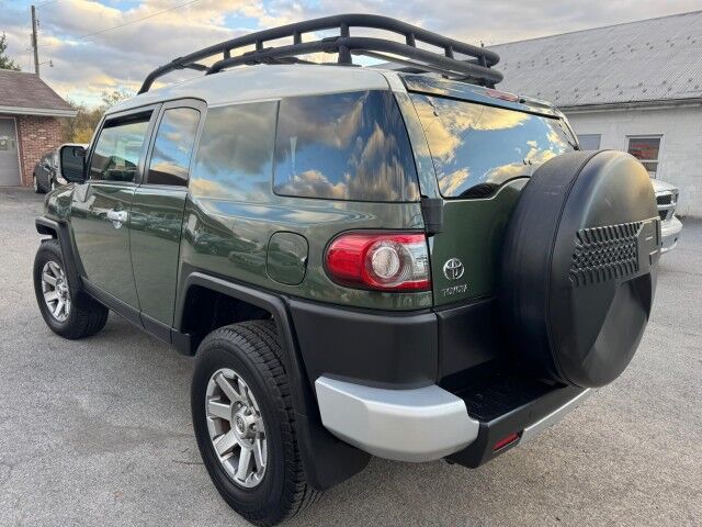 2014 Toyota FJ Cruiser Whitehall PA