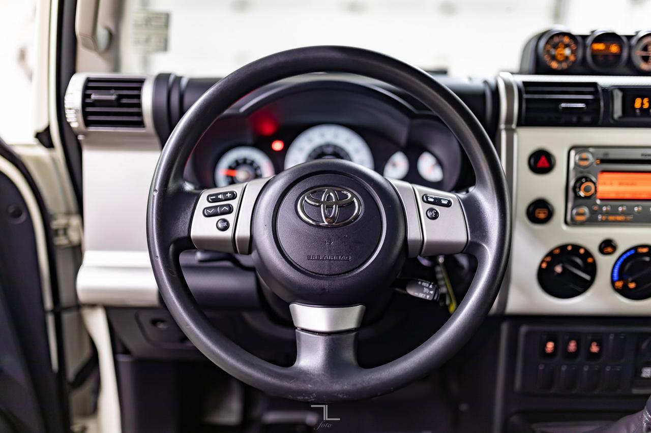 2014 Toyota FJ Cruiser 4x4 Manual BCam Red Deer AB