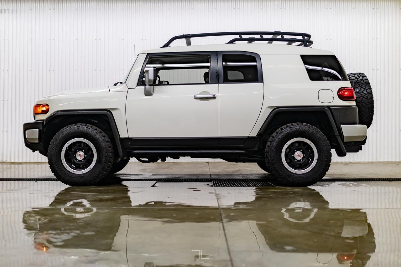 2014 Toyota FJ Cruiser 4x4 Manual BCam Red Deer AB