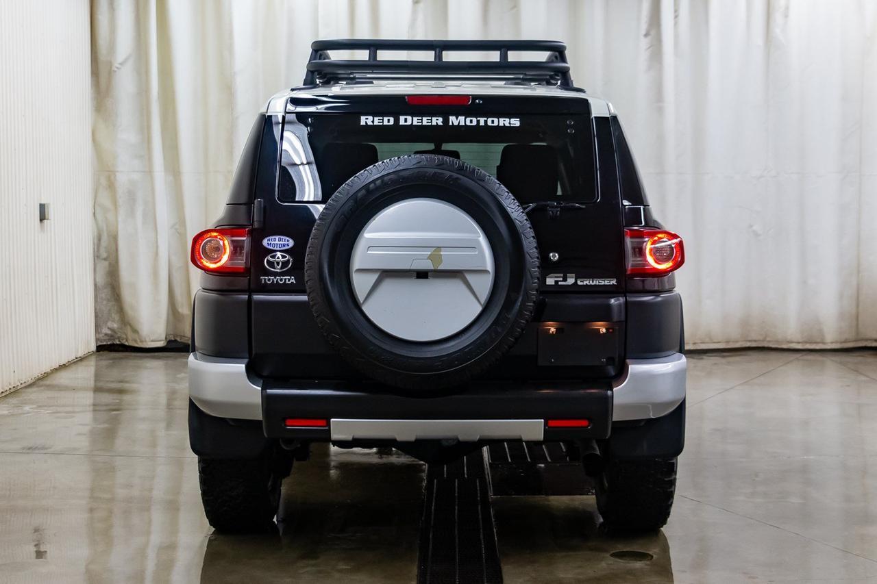 2014 Toyota FJ Cruiser 4x4 Off-Road BCam Red Deer AB
