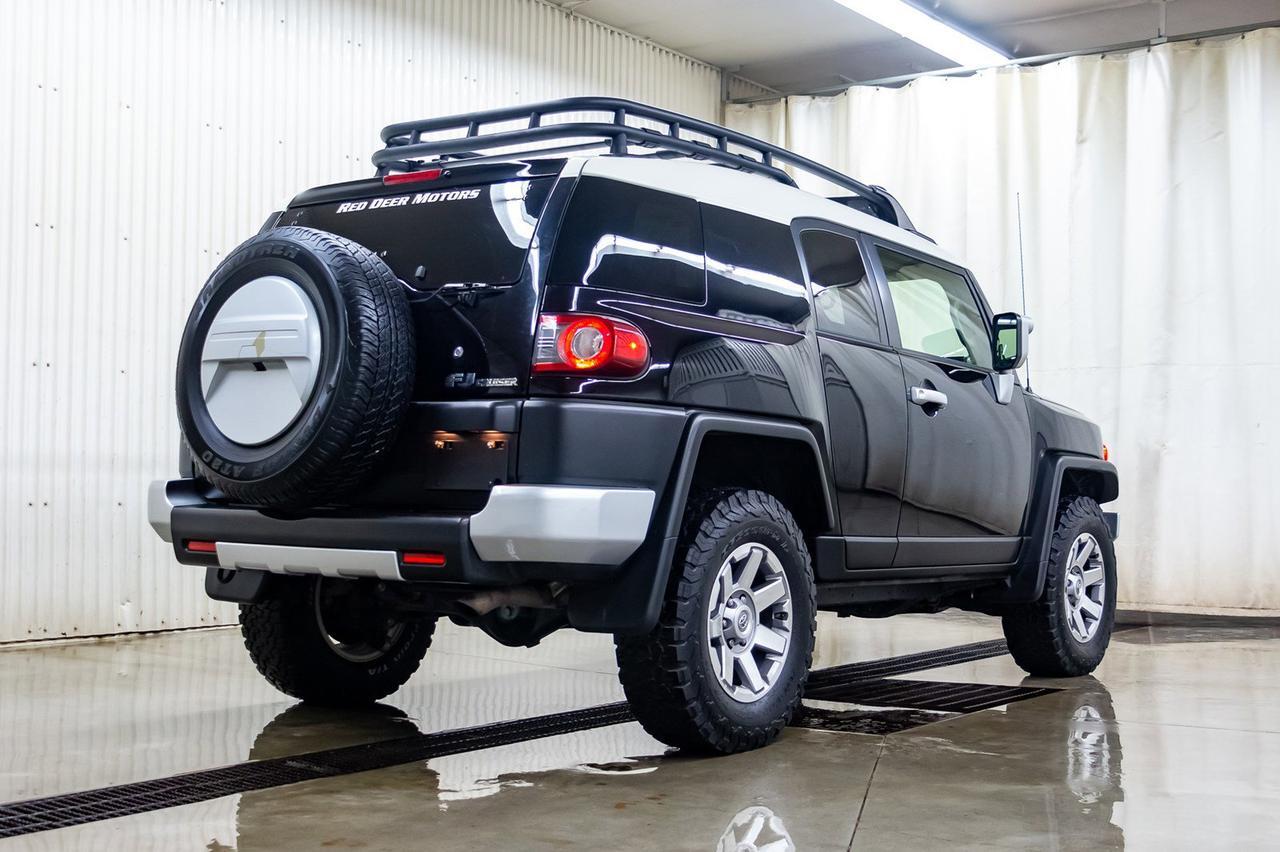 2014 Toyota FJ Cruiser 4x4 Off-Road BCam Red Deer AB