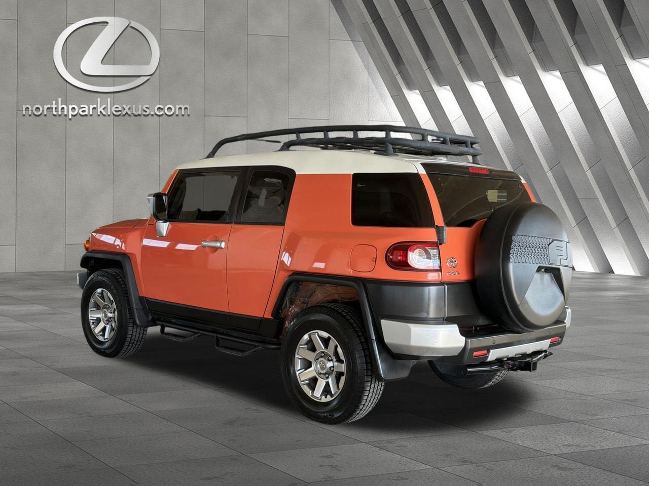 2014 Toyota FJ Cruiser SR