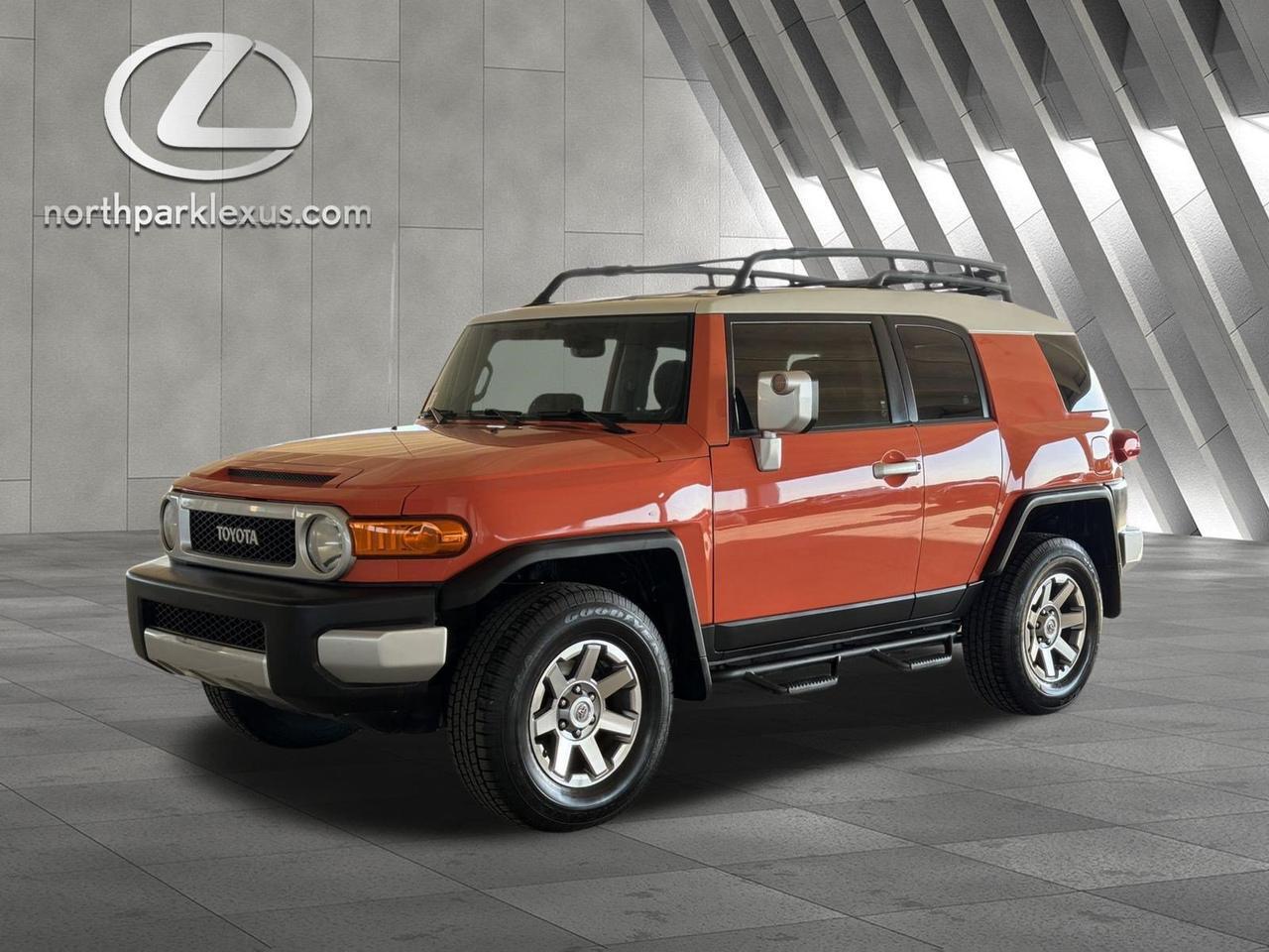 2014 Toyota FJ Cruiser SR