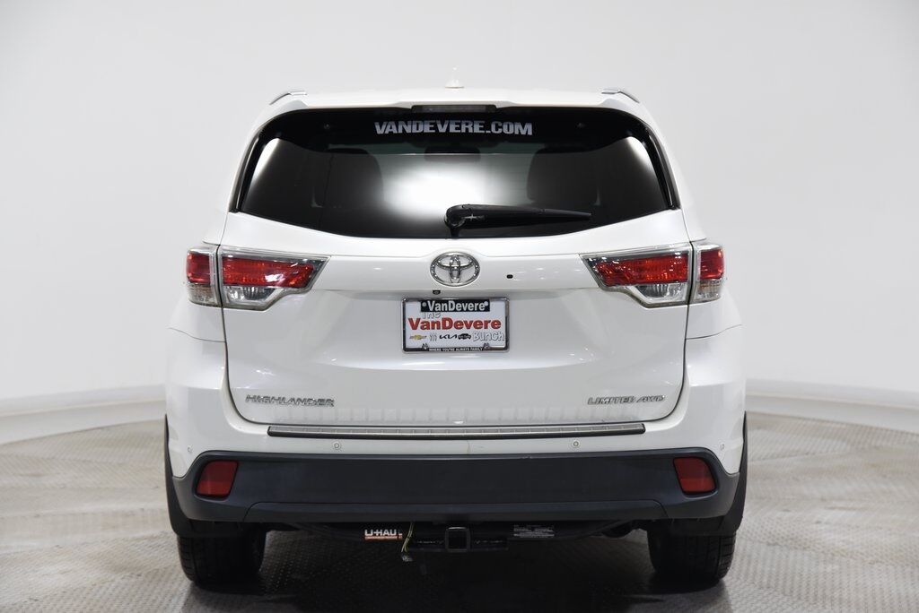 2014 Toyota Highlander Akron