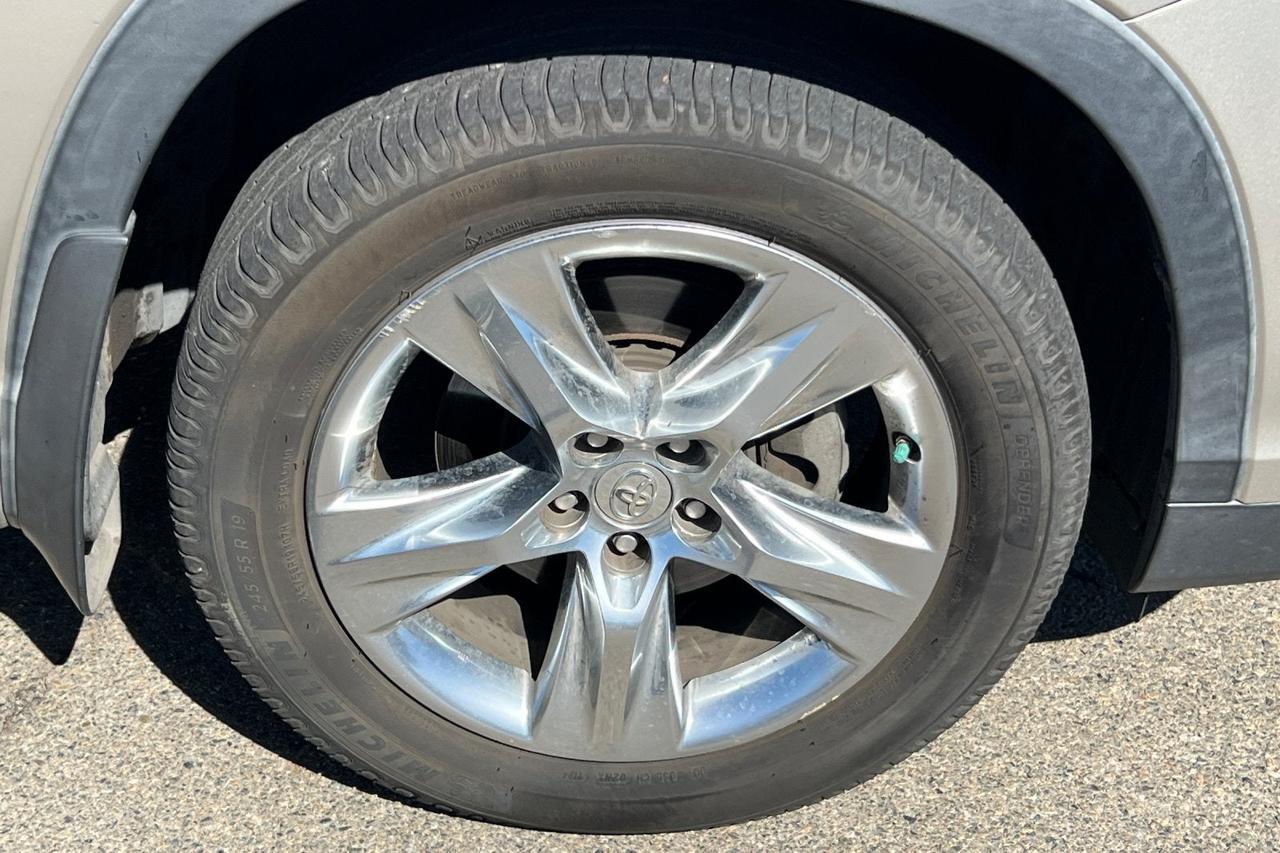 2014 Toyota Highlander Hybrid Limited Platinum Roseville CA