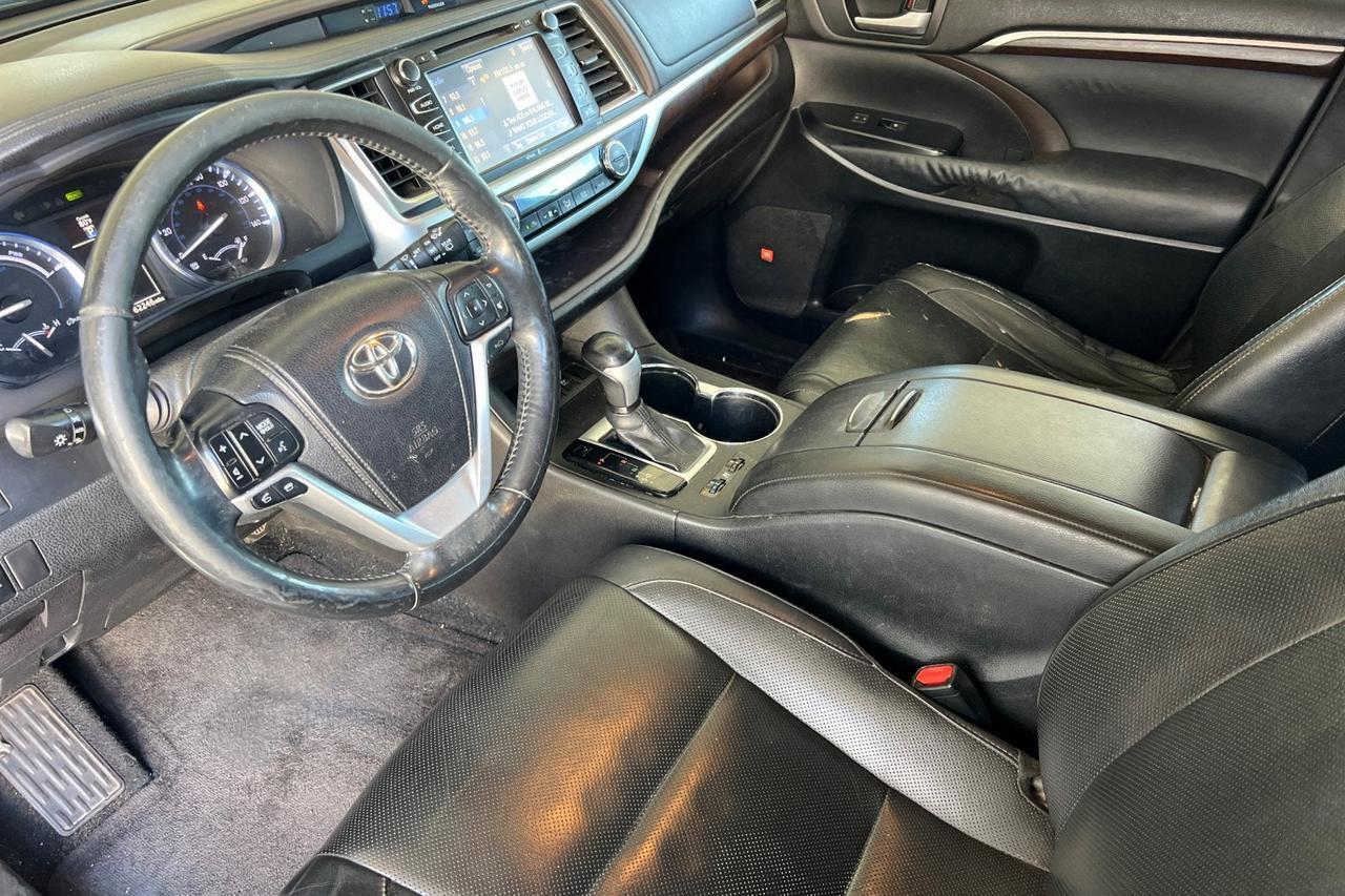 2014 Toyota Highlander Hybrid Limited Platinum Roseville CA