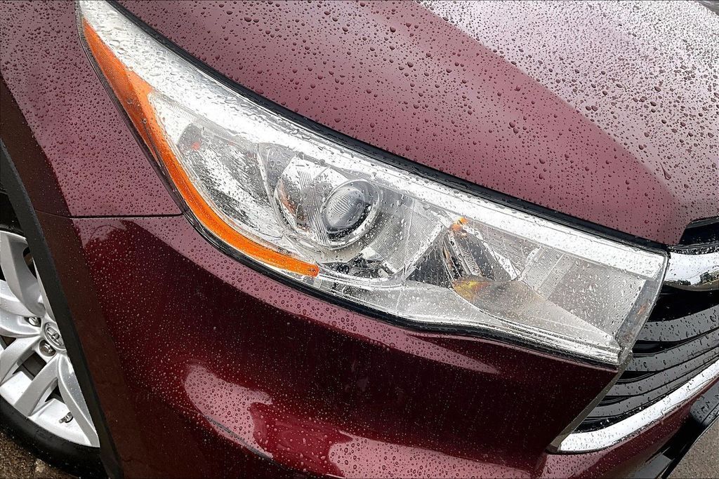 2014 Toyota Highlander LE OR