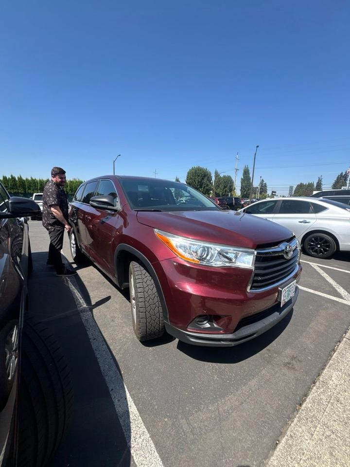 2014 Toyota Highlander LE