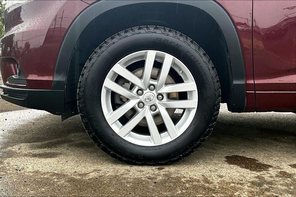 2014 Toyota Highlander LE OR