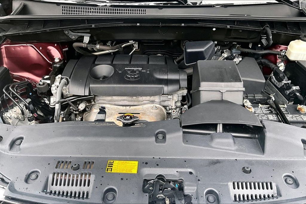 2014 Toyota Highlander LE OR