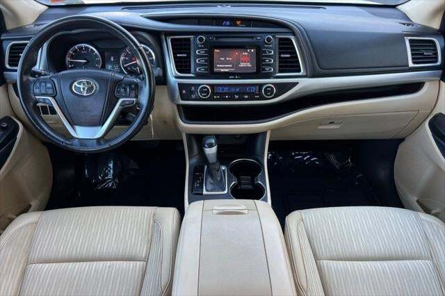 2014 Toyota Highlander LE Plus Roseville CA