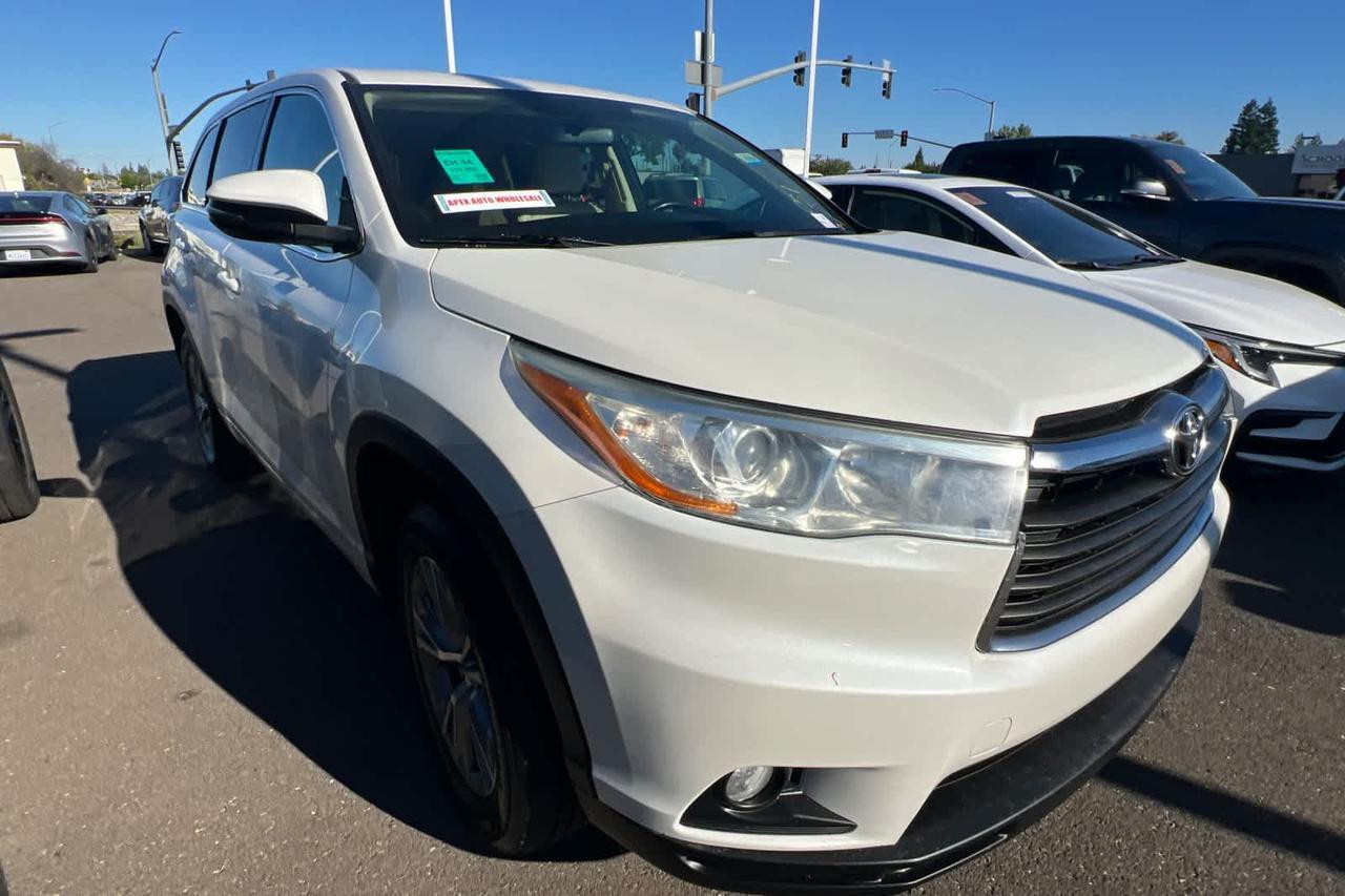 2014 Toyota Highlander LE Plus