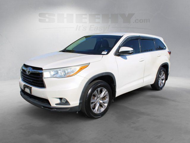 2014 Toyota Highlander LE Plus V6