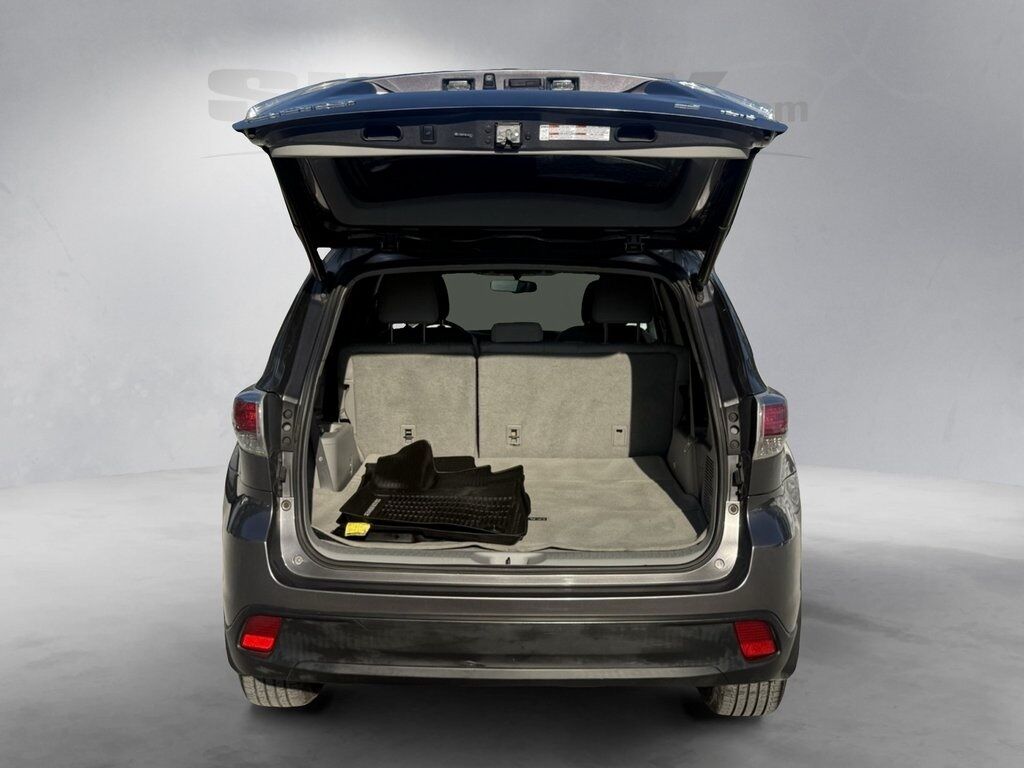 2014 Toyota Highlander LE Plus V6 Springfield VA