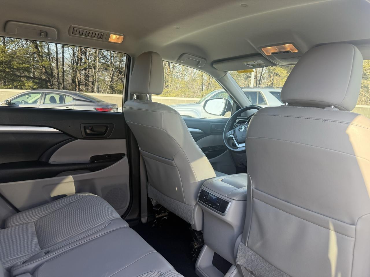 2014 Toyota Highlander LE Plus V6 Springfield VA