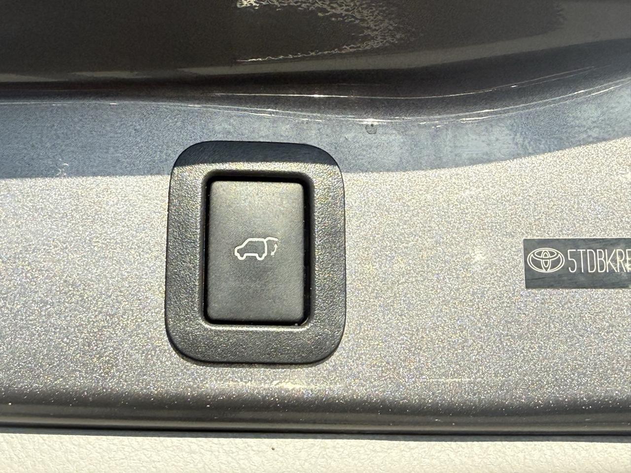 2014 Toyota Highlander LE Plus V6 Springfield VA