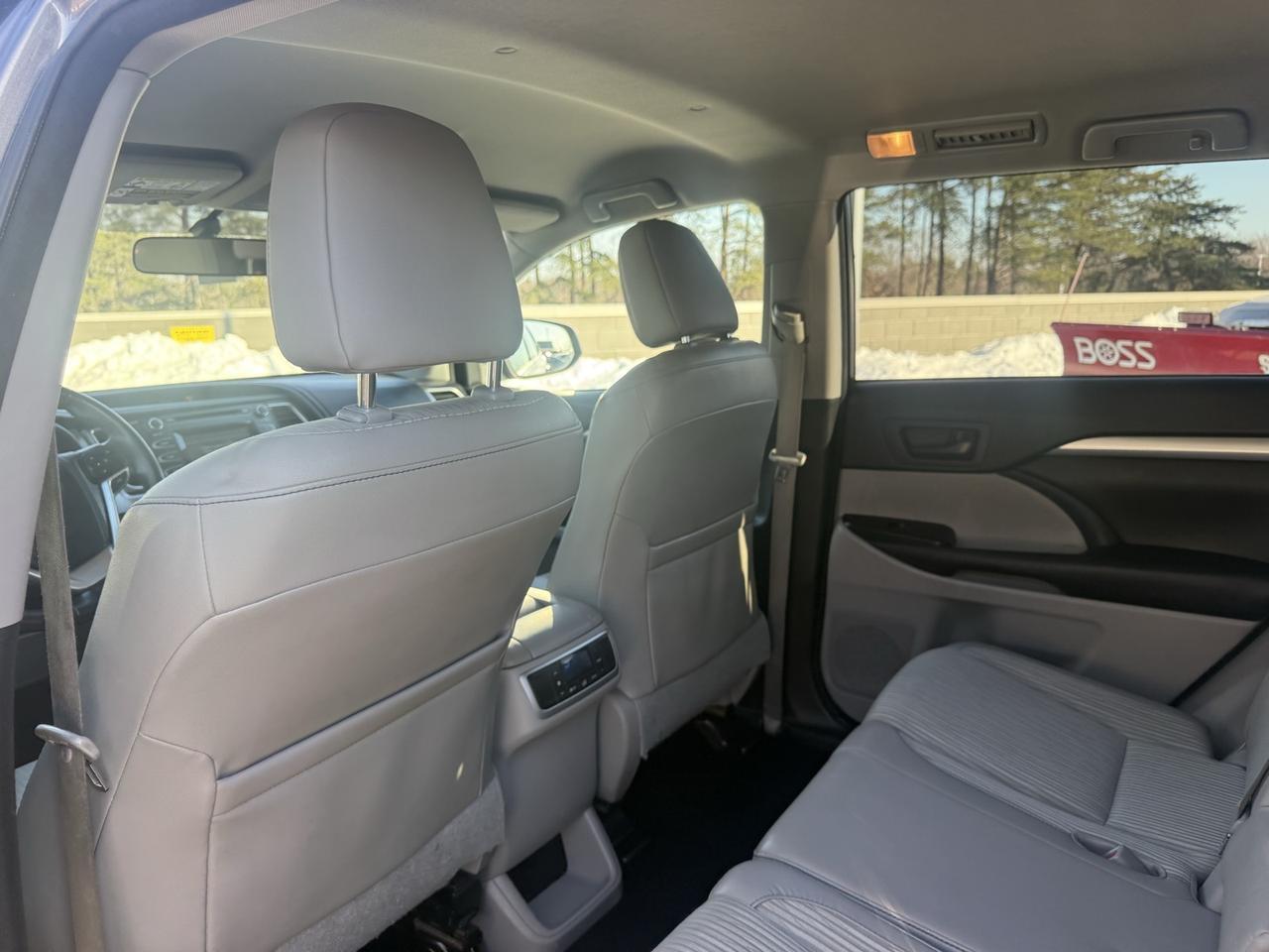 2014 Toyota Highlander LE Plus V6 Springfield VA