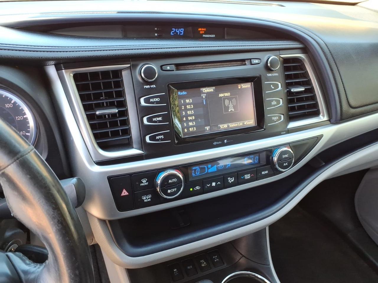 2014 Toyota Highlander LE Roanoke VA