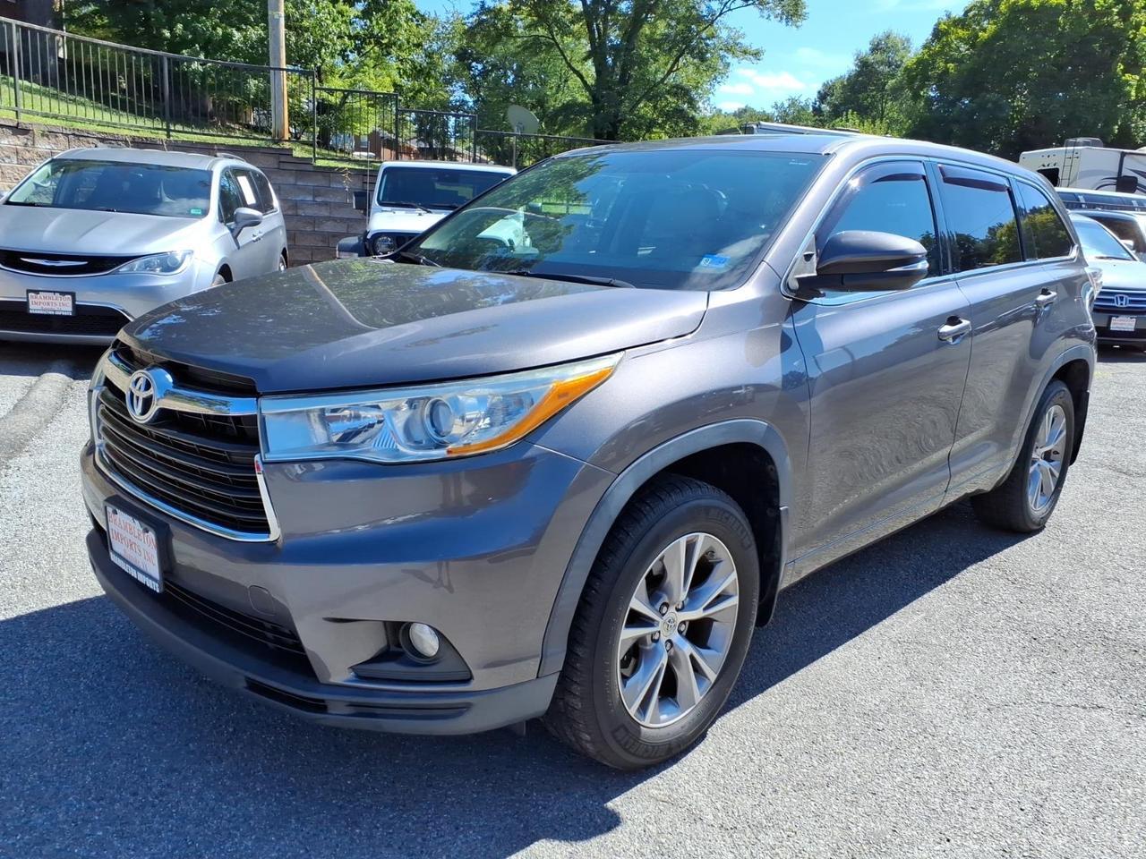 2014 Toyota Highlander LE Roanoke VA
