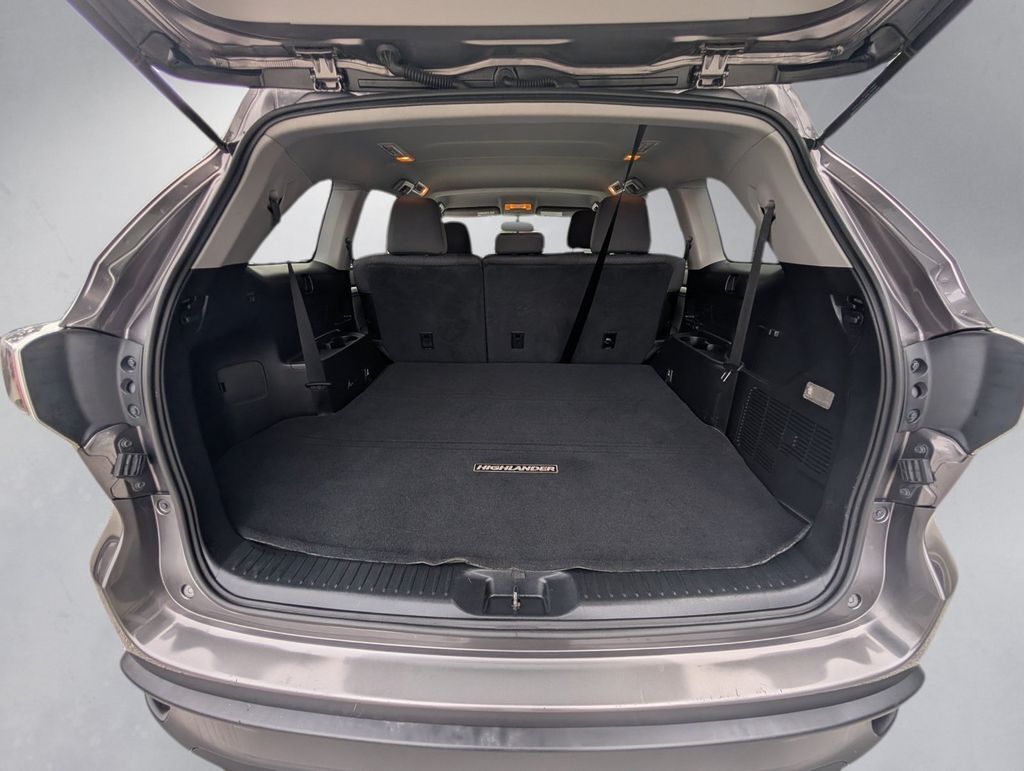 2014 Toyota Highlander LE Cockeysville MD