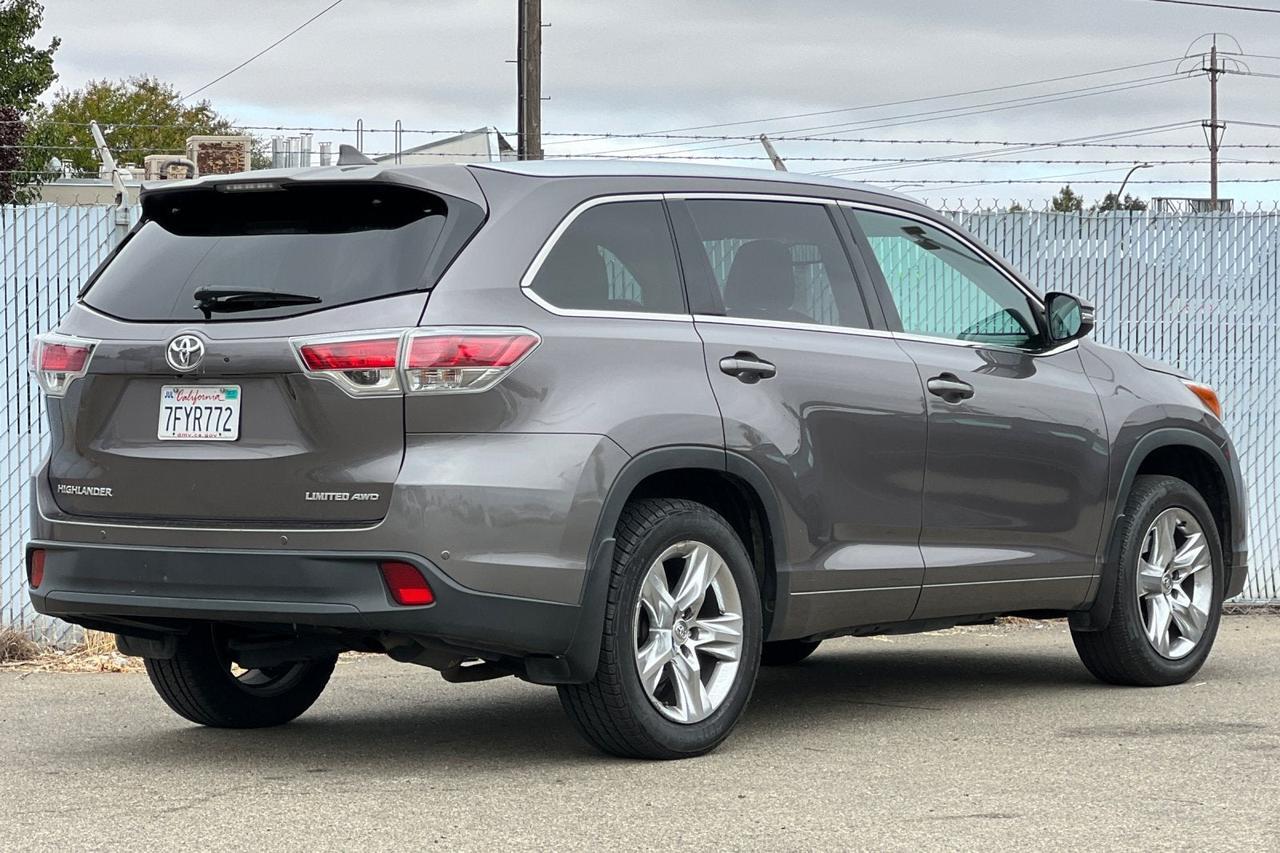 2014 Toyota Highlander Limited