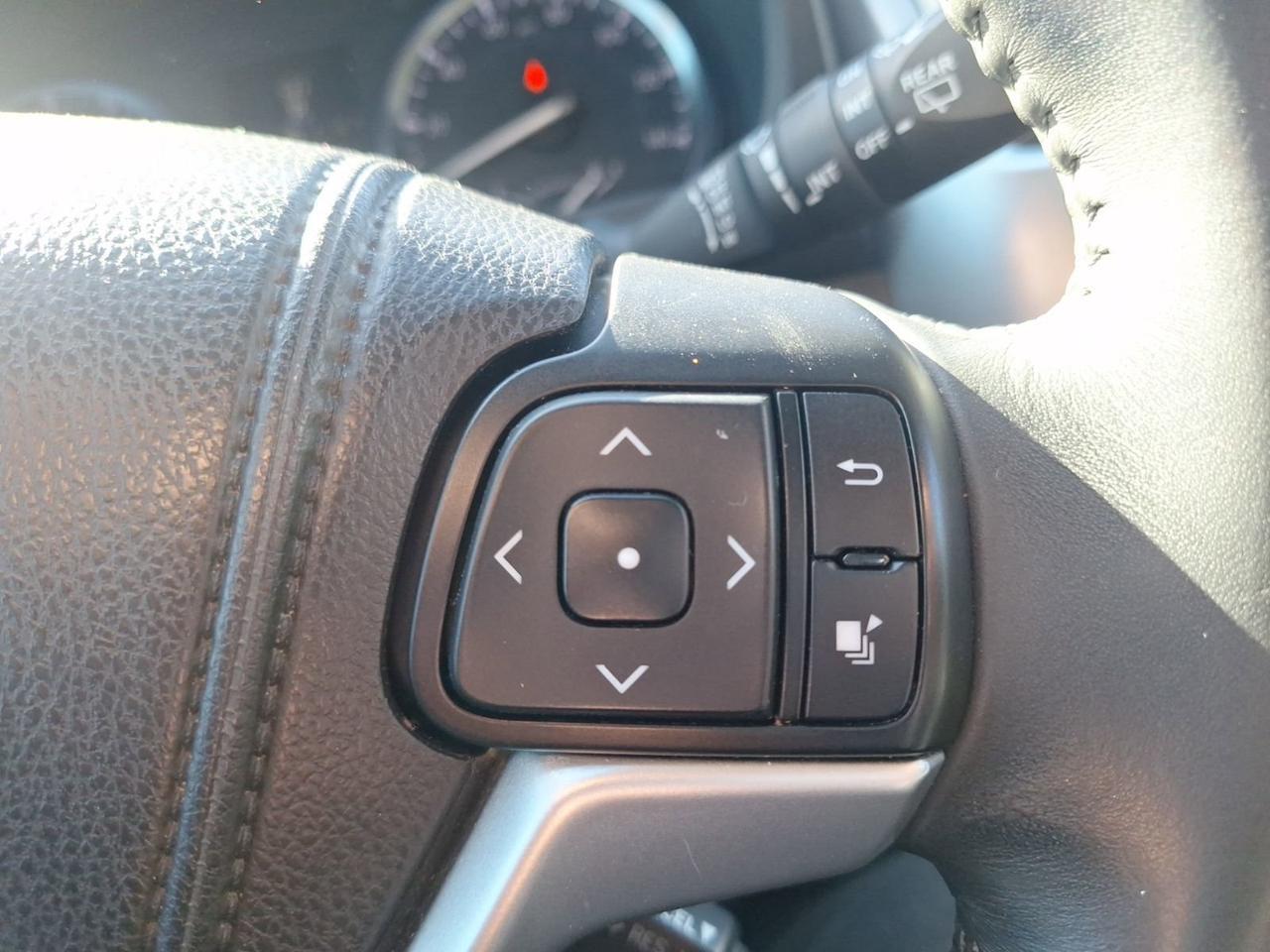 2014 Toyota Highlander XLE Hurst TX