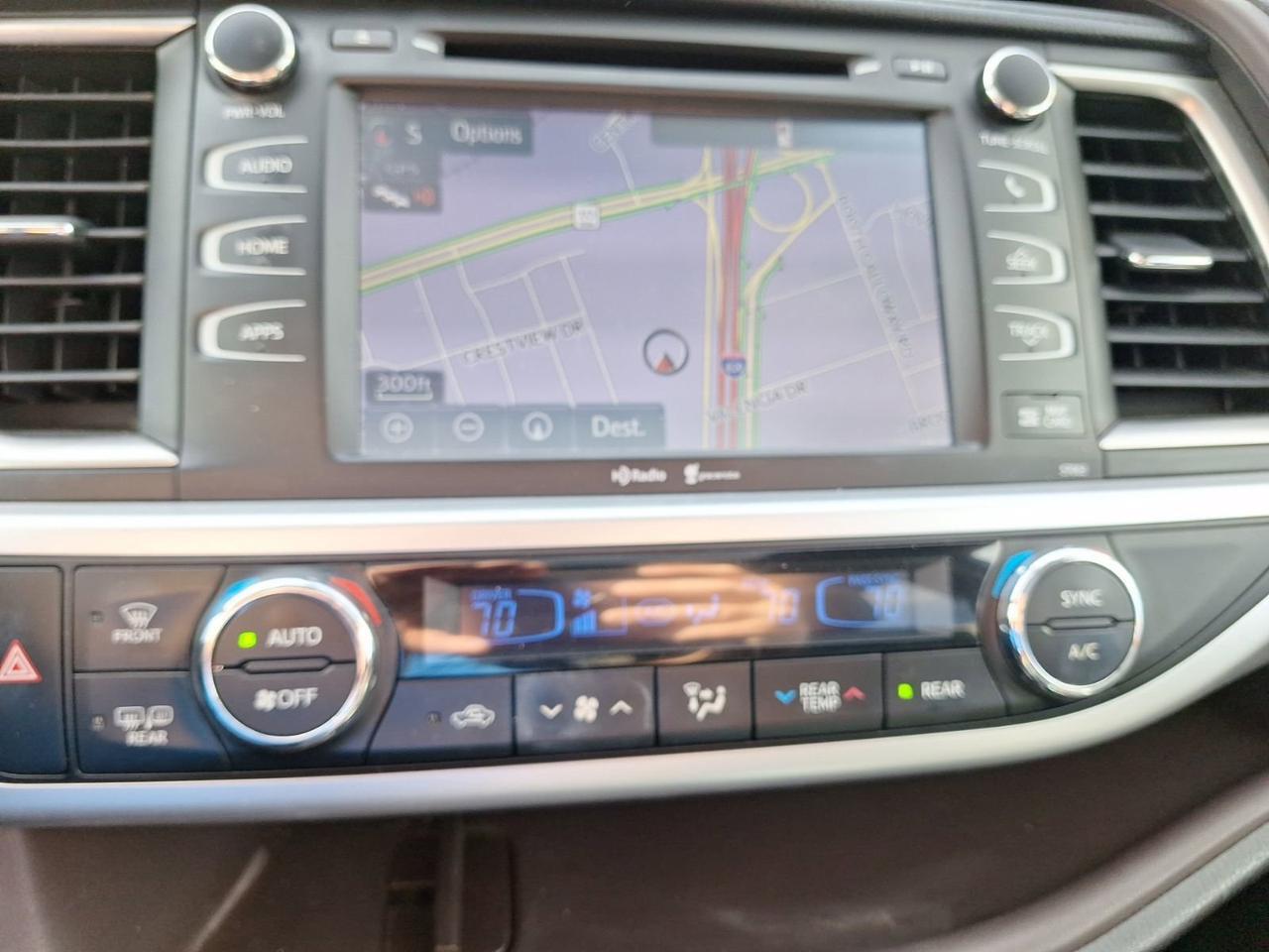 2014 Toyota Highlander XLE Hurst TX